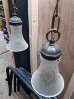 2 mooie hanglampen, Huis en Inrichting, Lampen | Hanglampen, Glas, Antiek brocant, Gebruikt, Ophalen of Verzenden