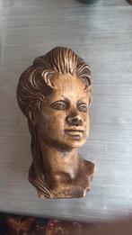 Borstbeeld van een vrouw gemerkt AP227, Verzamelen, Beelden en Beeldjes, Ophalen of Verzenden, Zo goed als nieuw, Mens
