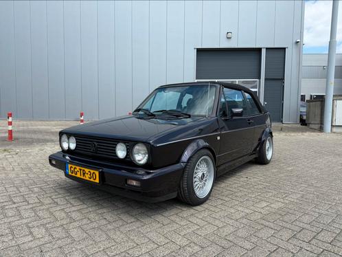 Volkswagen Golf 1.8 GTI 1987, Auto's, Volkswagen, Particulier, Golf, Lichtmetalen velgen, Metallic lak, Radio, Sportpakket, Sportstoelen