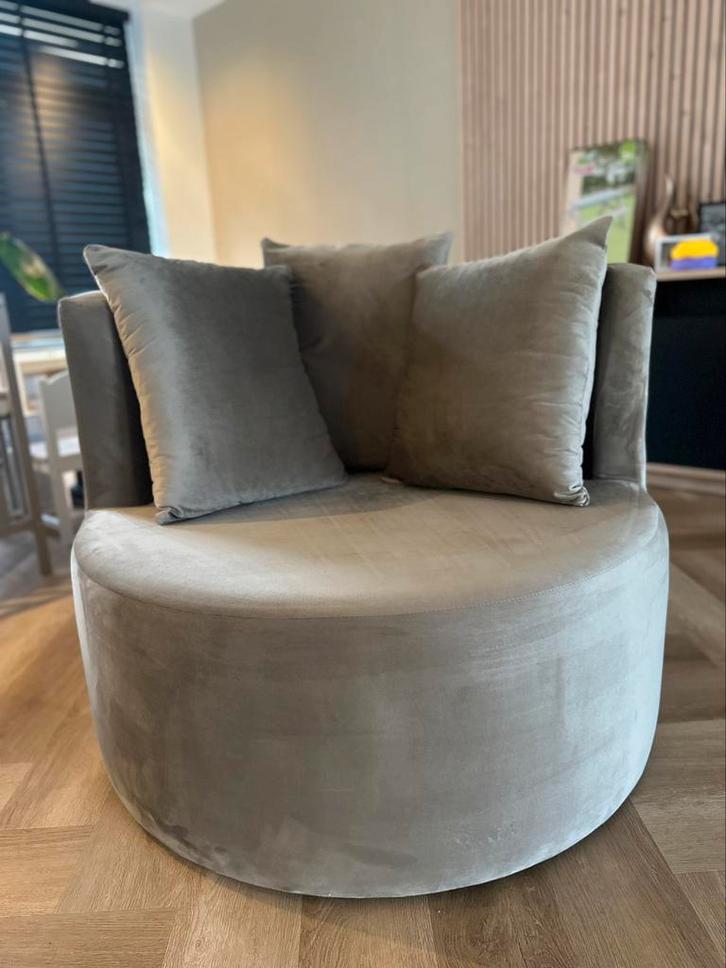 Mooie fauteuil (taupe), Huis en Inrichting, Fauteuils, Zo goed als nieuw, Stof, 75 tot 100 cm, 75 tot 100 cm, Ophalen