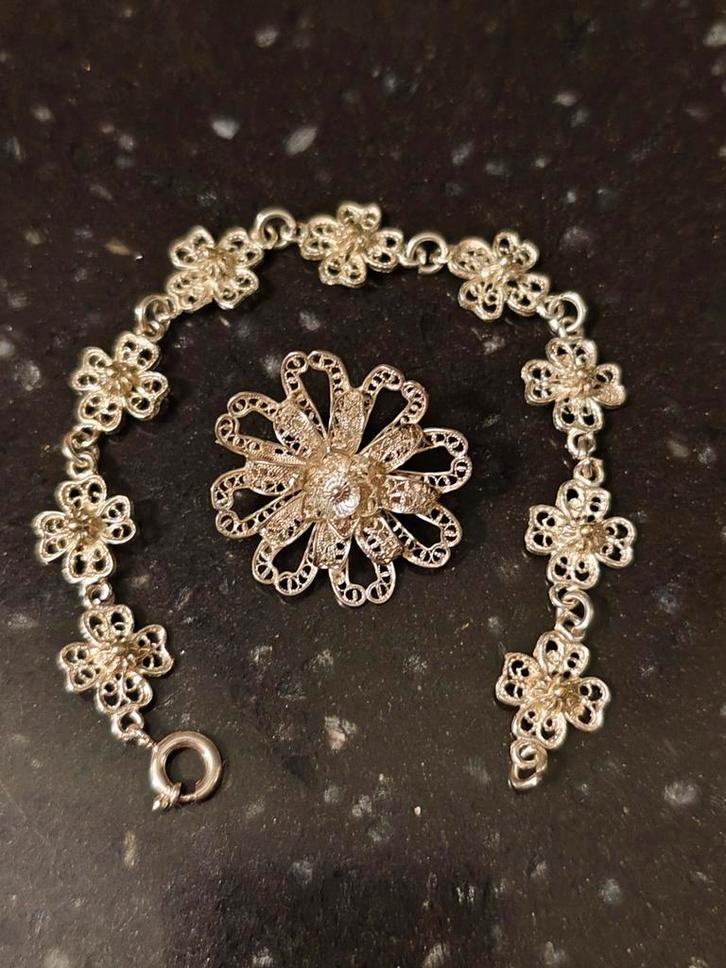 Midcentury zilveren filligrain broche en armband, Sieraden, Tassen en Uiterlijk, Antieke sieraden, Overige typen, Zilver, Ophalen of Verzenden