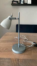 Mooie tafellamp Trio -Leuchten Concrete grijs cement look, Minder dan 50 cm, Ophalen of Verzenden, Zo goed als nieuw