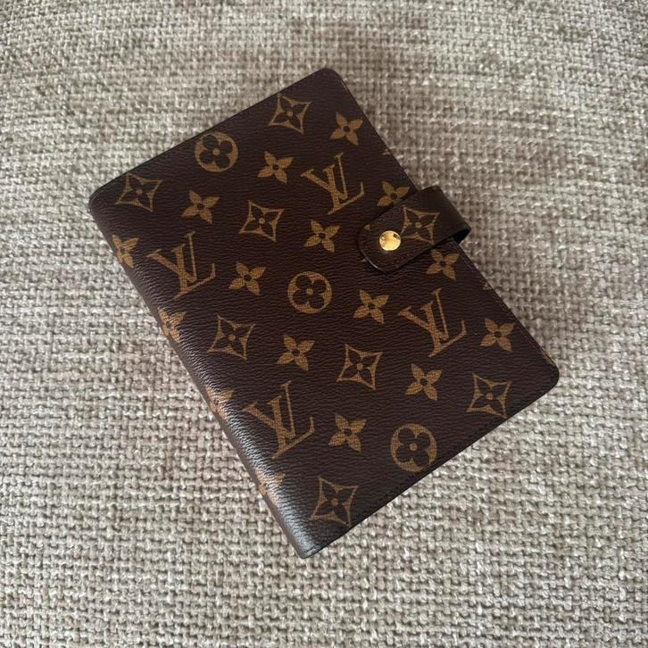 Louis Vuitton Medium Agenda Cover –Zo goed als nieuw+extra’s, Diversen, Agenda's, Zo goed als nieuw, Ophalen of Verzenden