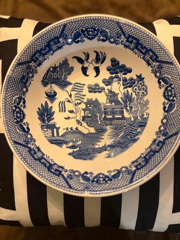Diepe schaal Blue Willow patroon, beschikbaar voor biedingen