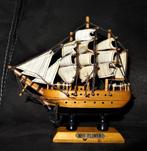 Fraai schaalmodel The Mayflower 16x16x3 cm hout doek gaaf, Verzamelen, Scheepvaart, Nieuw, Ophalen of Verzenden, Zeilboot, Schaalmodel