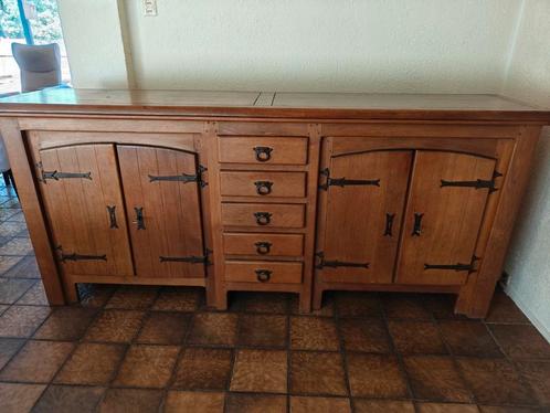 Rustieke Massief Eiken Kast met Handgesmede
Delen, Huis en Inrichting, Kasten | Dressoirs, Gebruikt, 200 cm of meer, 50 tot 75 cm