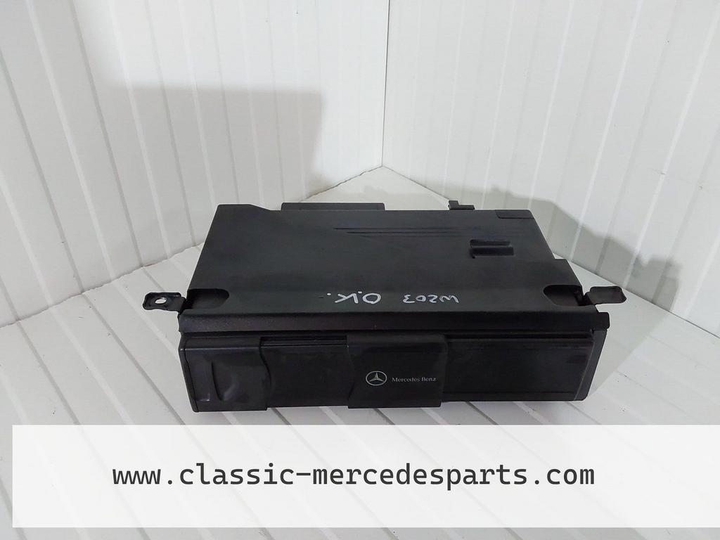 CD wisselaar Mercedes W203 2038200814, Auto diversen, Autoradio's, Ophalen of Verzenden, -, -, -
