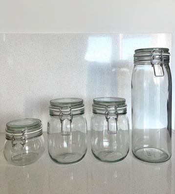 Glass Storage Jars | Set of 4 beschikbaar voor biedingen