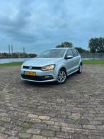 Volkswagen Polo 1.2 TSI 66KW 2017 Grijs, Auto's, 4 cilinders, Handgeschakeld, 1000 kg, 550 kg