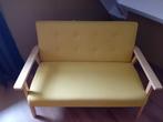 Klein bankje geel, Huis en Inrichting, Banken | Sofa's en Chaises Longues, Ophalen, Hout, Minder dan 75 cm, Minder dan 150 cm