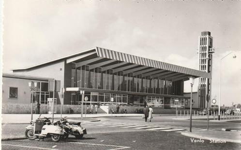 VENLO Station met Scooters, Verzamelen, Ansichtkaarten | Nederland, Ongelopen, Limburg, 1960 tot 1980, Verzenden