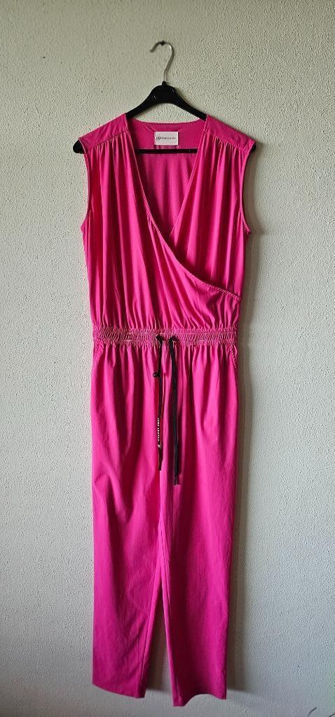 rose travelstof jumpsuit van Jane lushka maat M (9825), Kleding | Dames, Jumpsuits, Maat 38/40 (M), Roze, Ophalen of Verzenden
