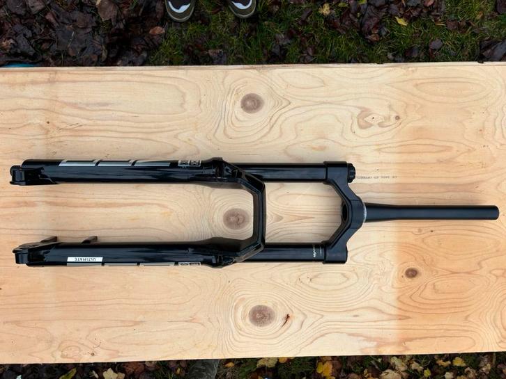 Rockshox zeb ultimate 170mm, Fietsen en Brommers, Fietsonderdelen, Zo goed als nieuw, Mountainbike, Overige typen, Ophalen of Verzenden