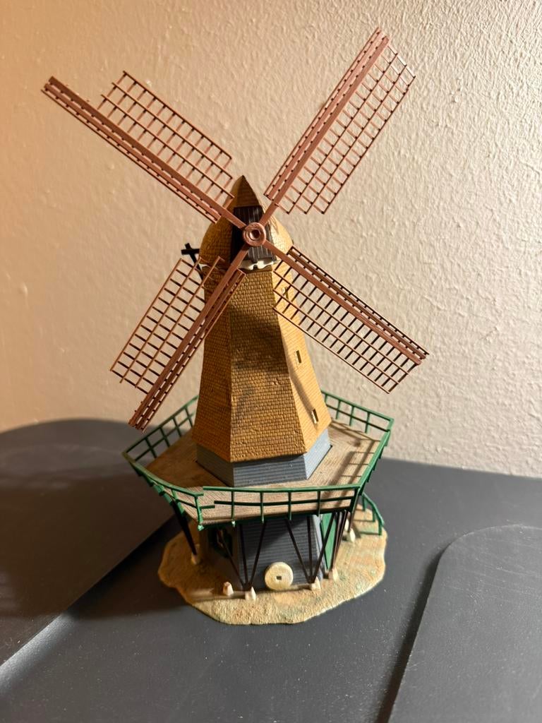 Kibri H0 windmolen – vintage – modelspoor knutselaar, Gelijkstroom of Wisselstroom, Brug, Tunnel of Gebouw, Zo goed als nieuw