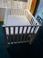 witte houten babybox merk Bopita, Ophalen, Gebruikt, Rechthoekig, In hoogte verstelbaar