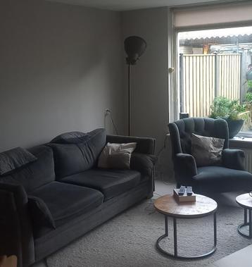 Grijze  grote Bank en Stoel 