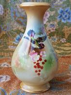 Mooi stel antieke Crown Ford vaasjes uit Engeland met vogels, Antiek en Kunst, Antiek | Vazen, Ophalen of Verzenden