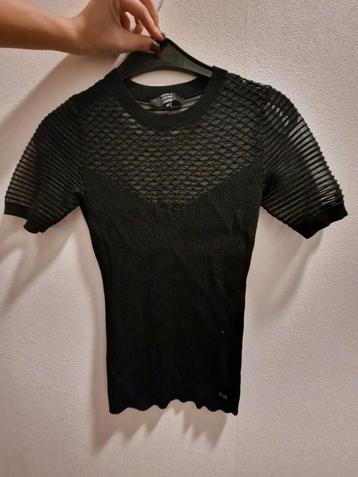 Nikkie top maat 32  beschikbaar voor biedingen