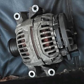 Dynamo 14V 120A BOSCH 0 124 515 088 Defect beschikbaar voor biedingen