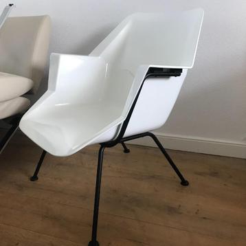 IZGS Rietveld Gispen 416 fauteuil chair kuipstoel stoel beschikbaar voor biedingen