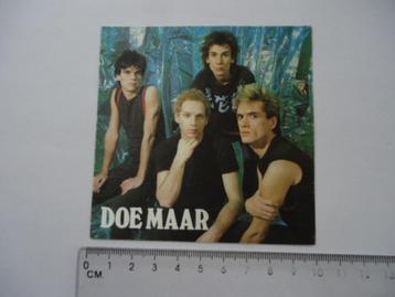 sticker oud DOE MAAR vintage band reggae muziek popmuziek r beschikbaar voor biedingen