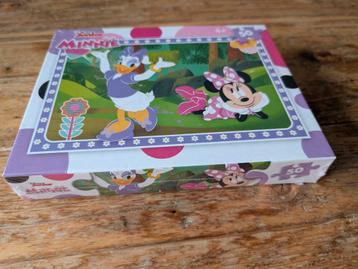 Disney Minnie Mouse en Katrien puzzel 50 stukjes  beschikbaar voor biedingen