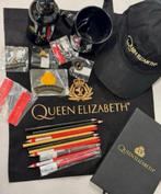 Queen elizabeth II 2 - Pakket, tas pet mok bidon pins boek, Nieuw, Ophalen of Verzenden, UK, Buitenland
