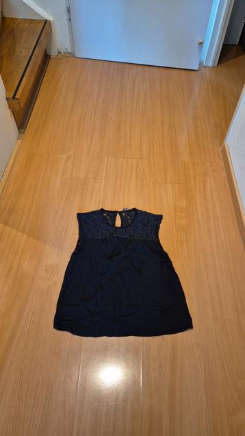 Shirt maat xs only beschikbaar voor biedingen