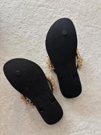 Slippers Uzurii Maat EUR 39/40, Slippers, Uzurii, Zwart, Ophalen of Verzenden