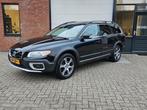 Volvo XC70 D3 5 cil 2012 AUT Limited Edition IZGST!, Auto's, Volvo, Euro 5, Beige, 179 €/maand, 1634 kg