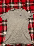 Nike t-shirt S, Kleding | Heren, Ophalen of Verzenden, Zo goed als nieuw, Maat 46 (S) of kleiner, Grijs