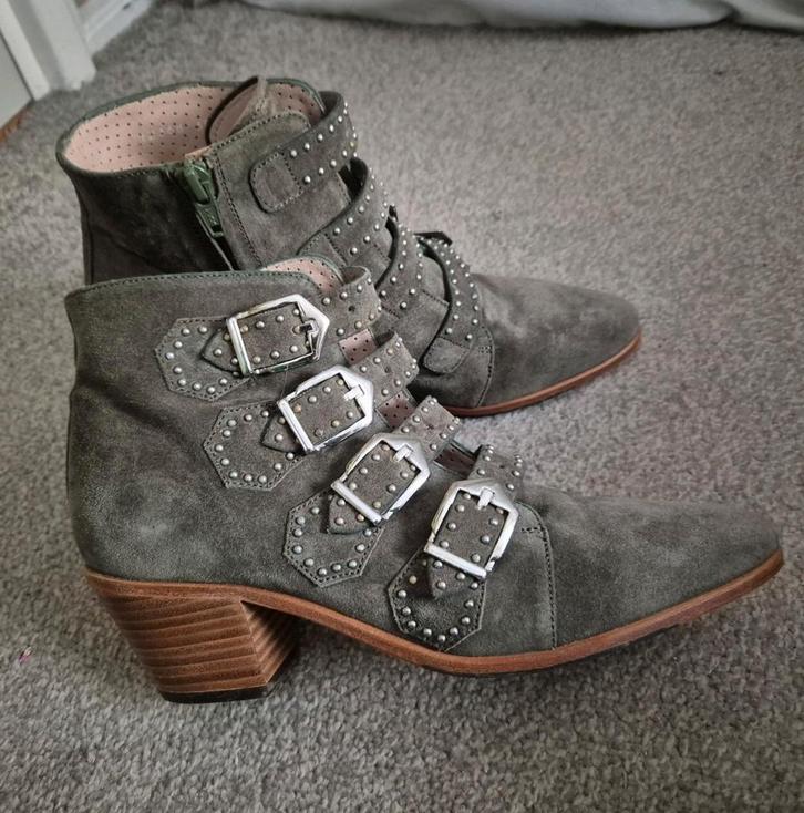 Groene laarsjes van Pertini, Kleding | Dames, Schoenen, Nieuw, Groen, Ophalen of Verzenden