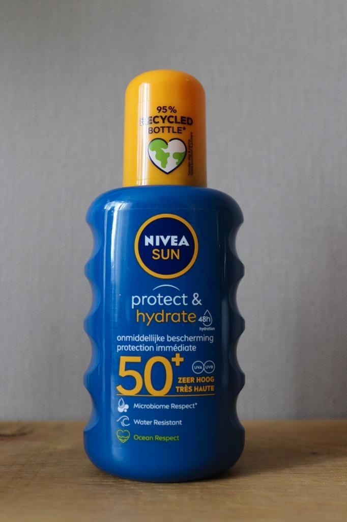 NIEUWE Nivea Sun Protect & Hydrate SPF50+ Zonnespray, Sieraden, Tassen en Uiterlijk, Uiterlijk | Lichaamsverzorging, Nieuw, Zonnebrand of After Sun