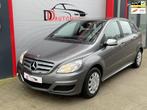 Mercedes-Benz B-klasse 160 BlueEFFICIENCY TREKHAAK/CRUISE/AI, Auto's, Origineel Nederlands, Te koop, Zilver of Grijs, 5 stoelen