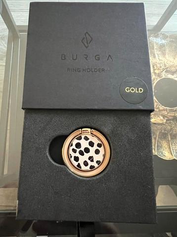 Ringholder van Burga beschikbaar voor biedingen