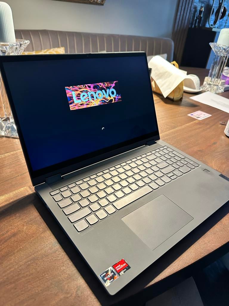 Lenovo IdeaPad Flex 5 - 15.6" Ryzen 7 - 16GB RAM - 512GB SSD, Computers en Software, Windows Laptops, Ophalen, 2 tot 3 Ghz, Met touchscreen