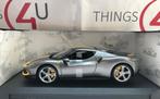 Bburago 1:18 Ferrari 296 GTB Assetto Fiorano grijs/geel, Ophalen of Verzenden, Nieuw, Auto, Bburago