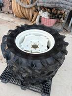 Set Trelleborg banden mini trekker, Ophalen
