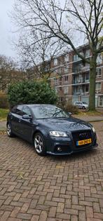 Audi A3 1.4 Tfsi 92KW Sportback S-tronic 2013 Grijs, Auto's, 125 pk, Zwart, 4 cilinders, Leder en Stof
