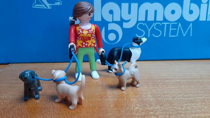 playmobil city life dierenpension 5380 hondenoppas 100%, Kinderen en Baby's, Speelgoed | Playmobil, Zo goed als nieuw, Complete set