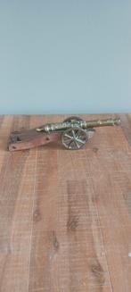 BRONZEN KANON OP HOUTEN ONDERSTEL CA. 1900 LANG 40 CM, Ophalen of Verzenden, Landmacht, Nederland