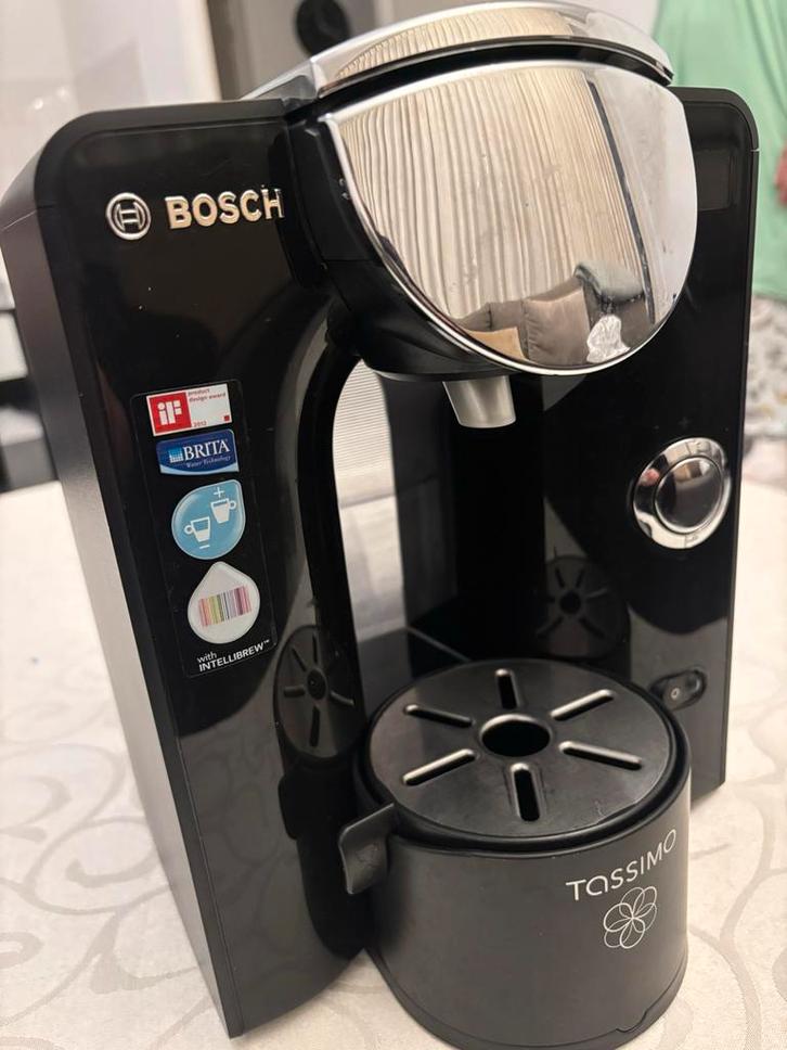 Bosch Tassimo koffiemachine - Als nieuw! 8x gebruikt., Witgoed en Apparatuur, Koffiezetapparaten, Zo goed als nieuw, Koffiepads en cups