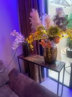 Emperador dark marmer sidetable wandtafel + 2 vazen +bloemen, Ophalen, Zo goed als nieuw