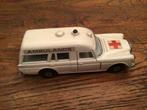 Matchbox Mercedes benz “binz” ambulance, Hobby en Vrije tijd, Modelauto's | 1:43, Ophalen of Verzenden, Gebruikt, Auto, Matchbox