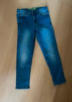 Spijkerbroek 128, Ophalen of Verzenden, Zo goed als nieuw, Jongen, Broek