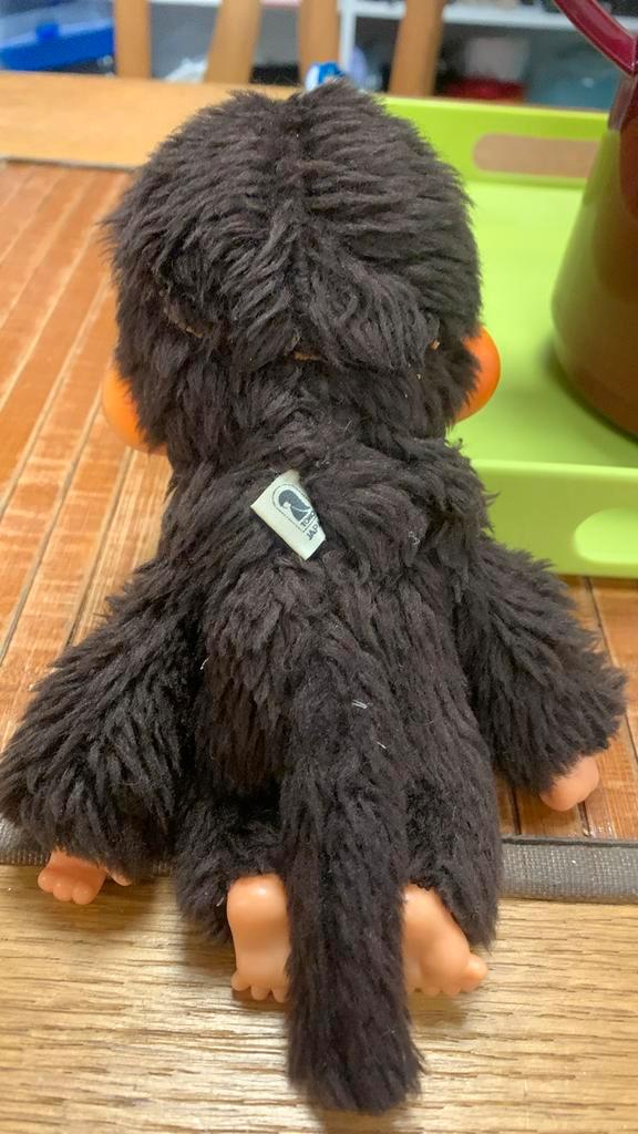 MONCHHICHI poppetje met hemdje, Verzamelen, Overige Verzamelen, Gebruikt, Ophalen of Verzenden