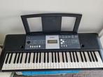Yamaha keyboard met standaard, Muziek en Instrumenten, Keyboards, Zo goed als nieuw, Ophalen