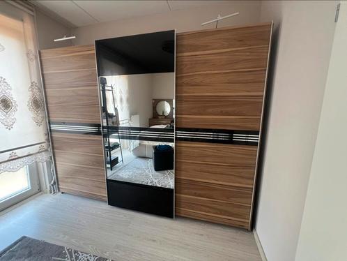 Kledingkast, Huis en Inrichting, Kasten | Kledingkasten, Gebruikt, 200 cm of meer, 50 tot 75 cm, Ophalen of Verzenden