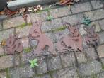 Roestige tuinfiguren konijn, Ophalen of Verzenden, Zo goed als nieuw