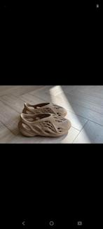 Yeezy foam runners maat 38, Ophalen of Verzenden, Zo goed als nieuw, Hout, Kinderen